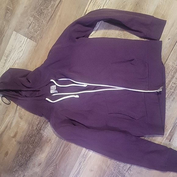 Sweater - Picture 1 of 2